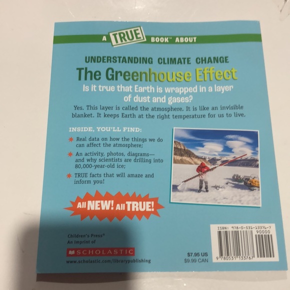 Set of three Scholastic books about understanding climate change - Picture 5 of 8